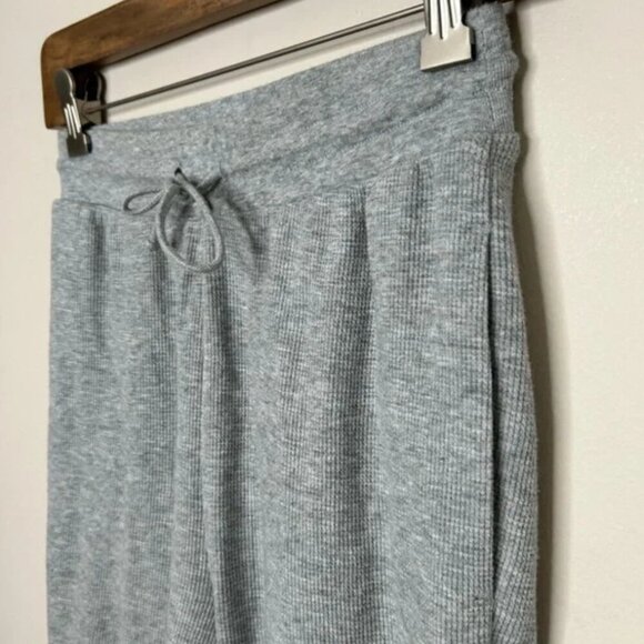 Sunday Best Baby Waffle Jogger Knit Joggers Light Grey XS - Picture 9 of 10